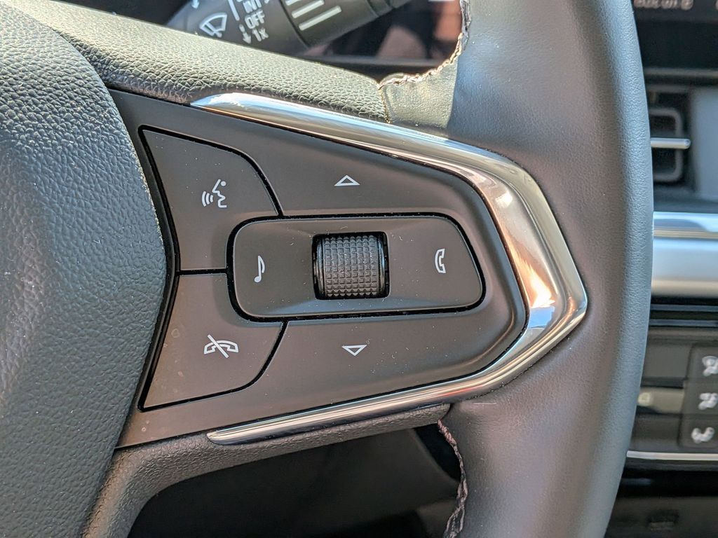 Thumbnail: 2025 Chevrolet Trax - 20