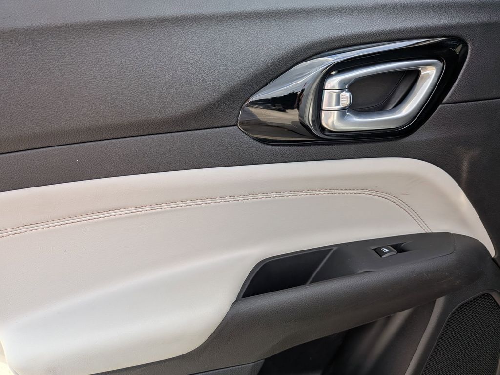 Thumbnail: 2025 Jeep Compass - 27