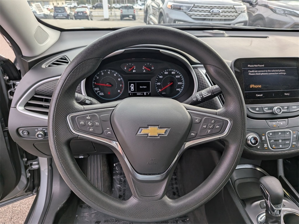 Thumbnail: 2024 Chevrolet Malibu - 21