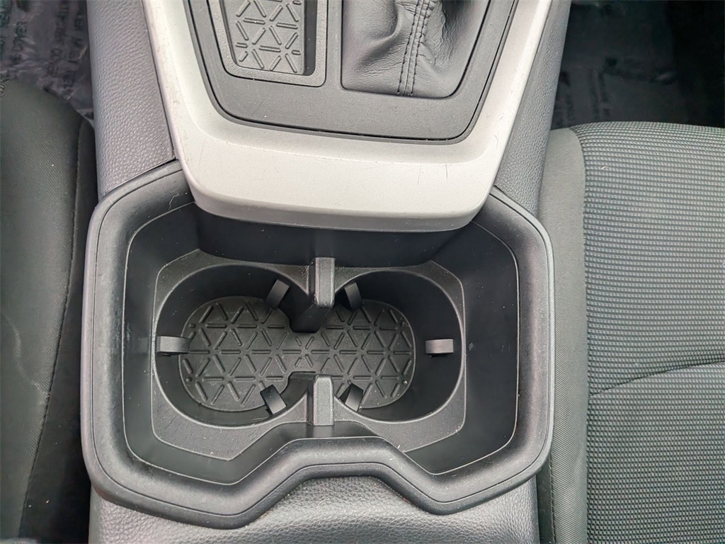 Thumbnail: 2024 Toyota RAV4 - 20