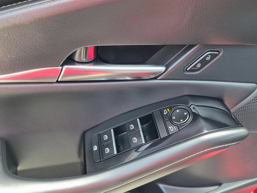 2025 Mazda CX-30 Preferred - Photo 13
