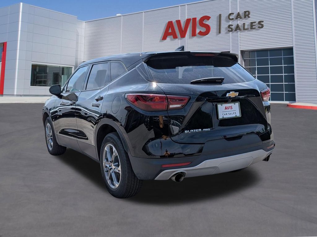 Thumbnail: 2025 Chevrolet Blazer - 9
