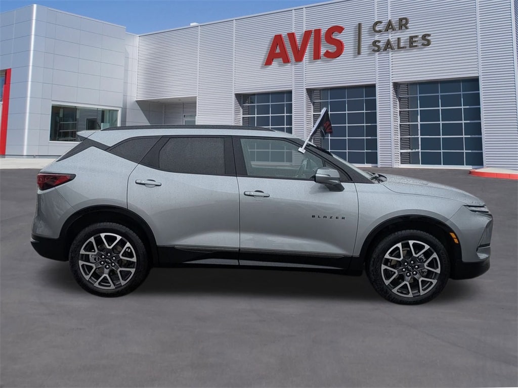 Thumbnail: 2025 Chevrolet Blazer - 5