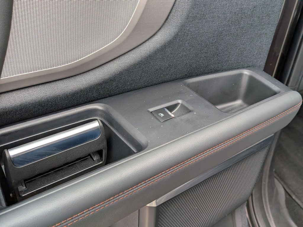 Thumbnail: 2025 Ford Expedition - 28