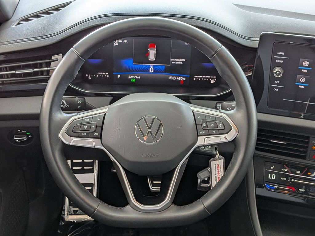 2025 Volkswagen Jetta Sport - Photo 24