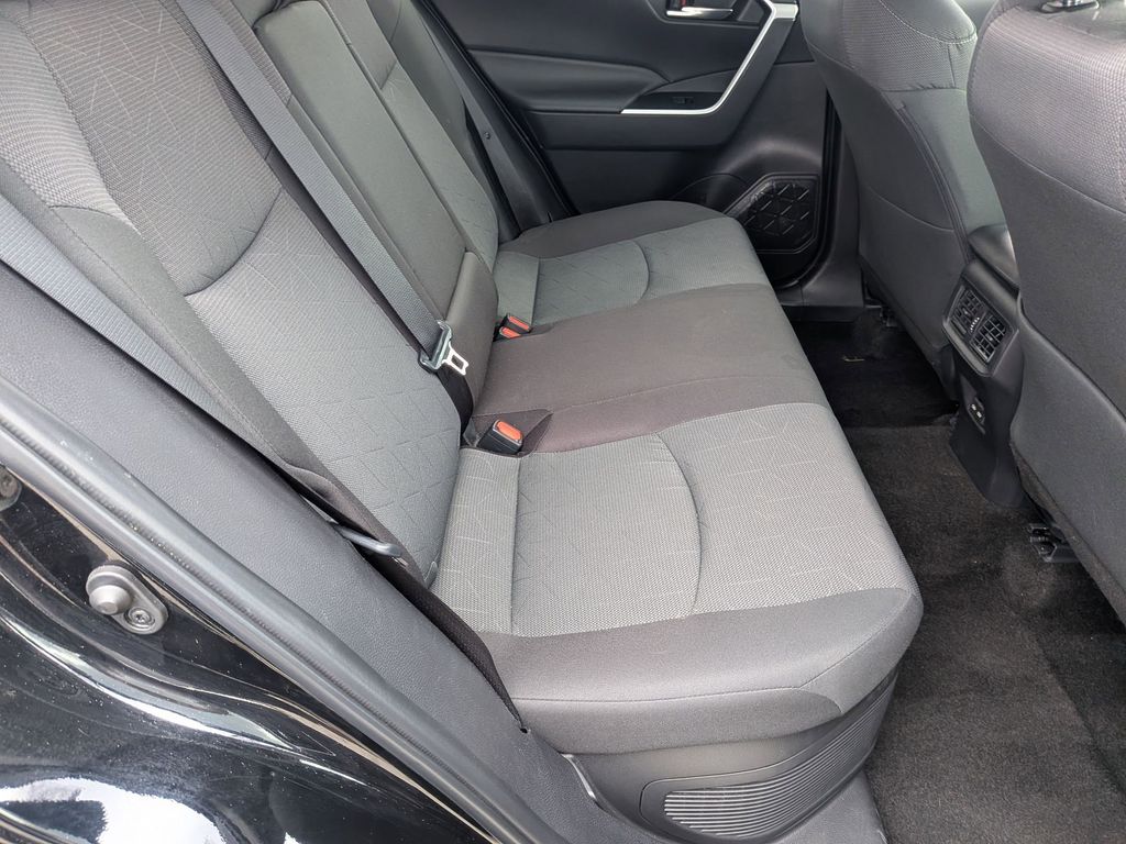 Thumbnail: 2025 Toyota RAV4 - 23