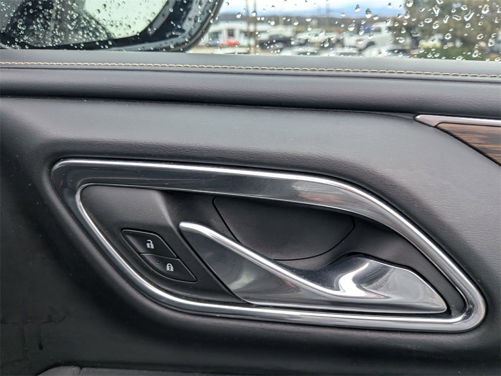 Thumbnail: 2023 Chevrolet Tahoe - 33