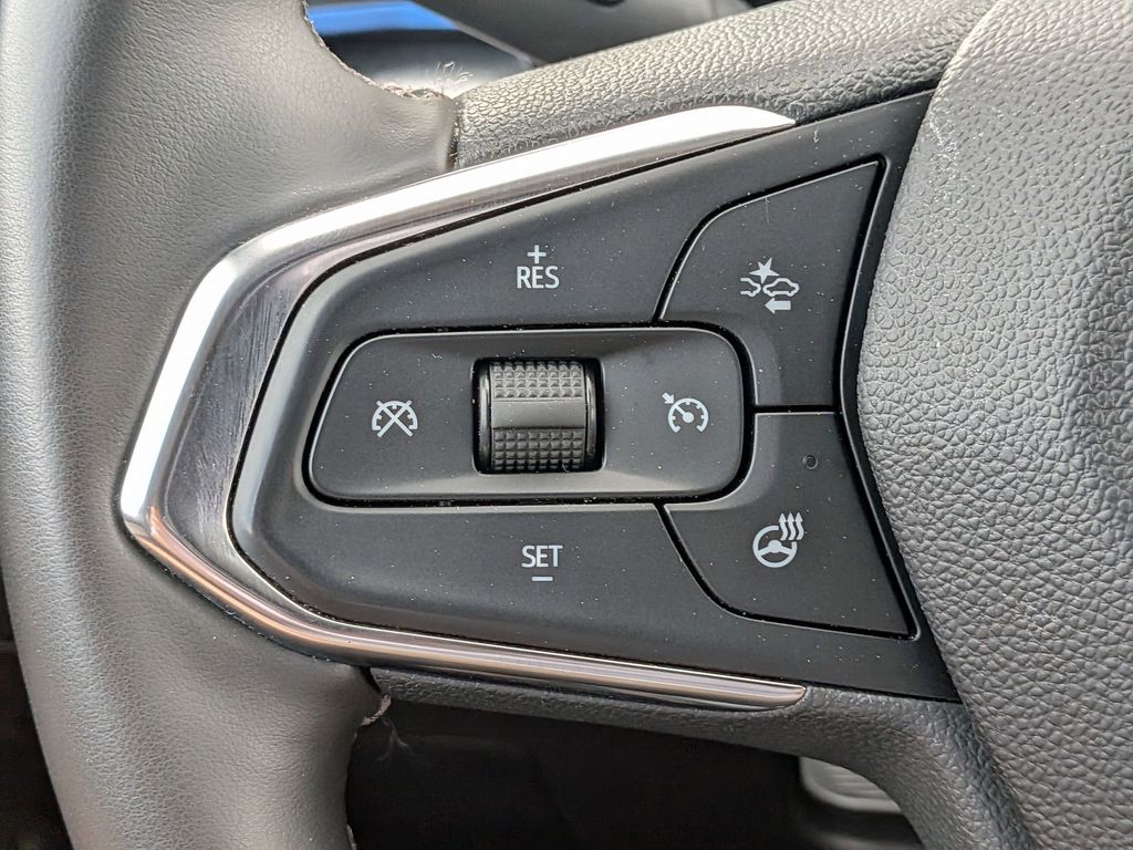 Thumbnail: 2025 Chevrolet Trax - 19