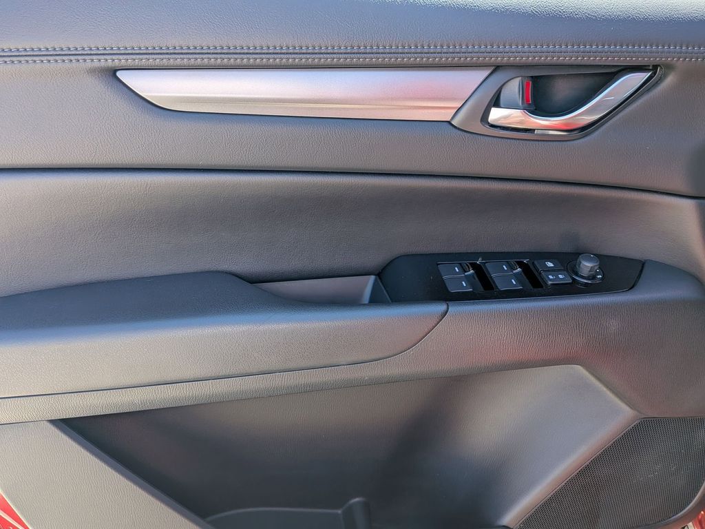 Thumbnail: 2025 Mazda CX-5 - 13