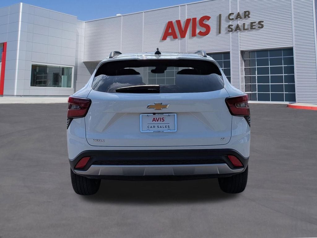 Thumbnail: 2025 Chevrolet Trax - 7