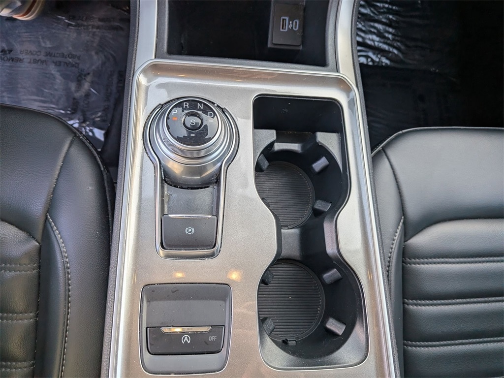 Thumbnail: 2024 Ford Edge - 20