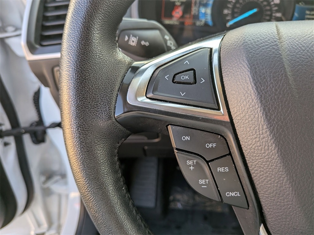 Thumbnail: 2024 Ford Edge - 21