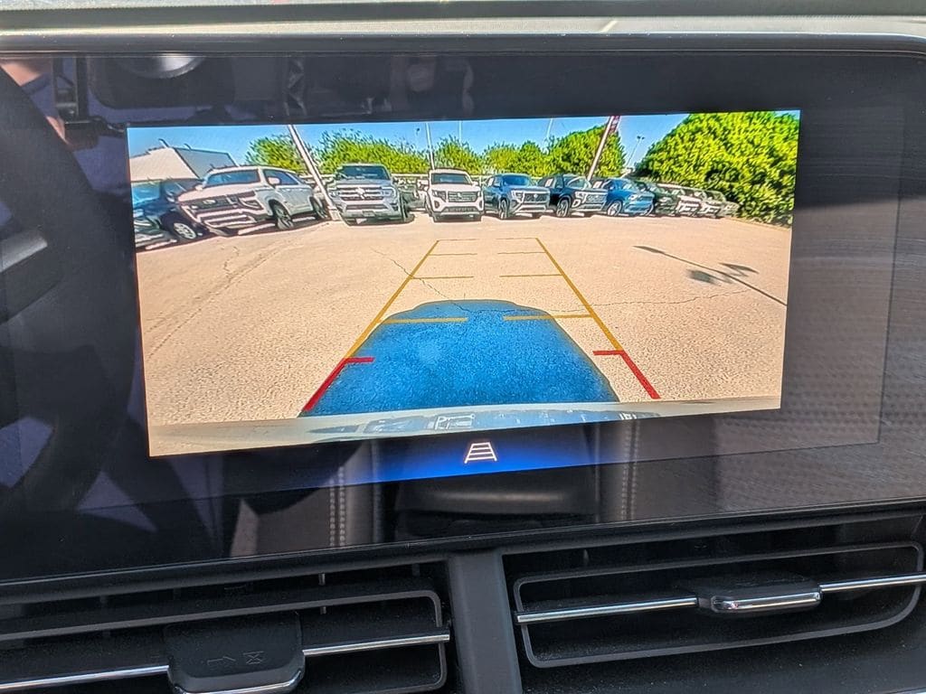 Thumbnail: 2025 Chevrolet Trax - 14