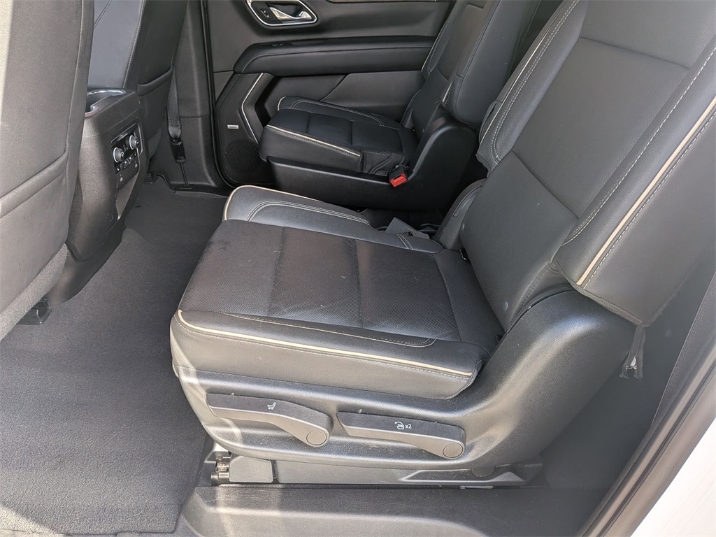 Thumbnail: 2023 Chevrolet Suburban - 26