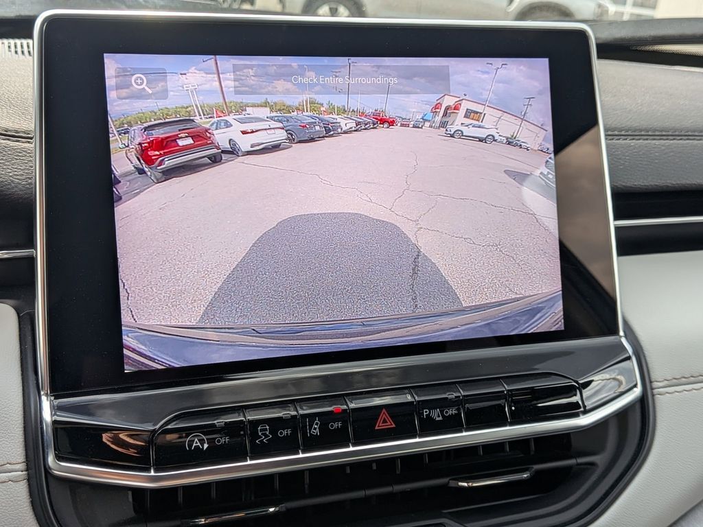 Thumbnail: 2025 Jeep Compass - 18