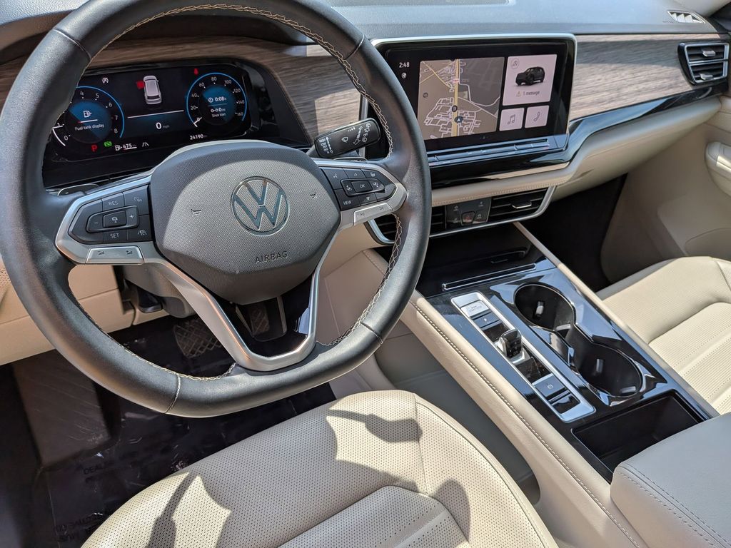 Thumbnail: 2025 Volkswagen Atlas - 15