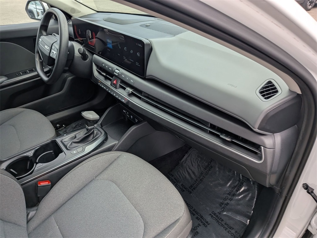 Thumbnail: 2025 Kia K4 - 32