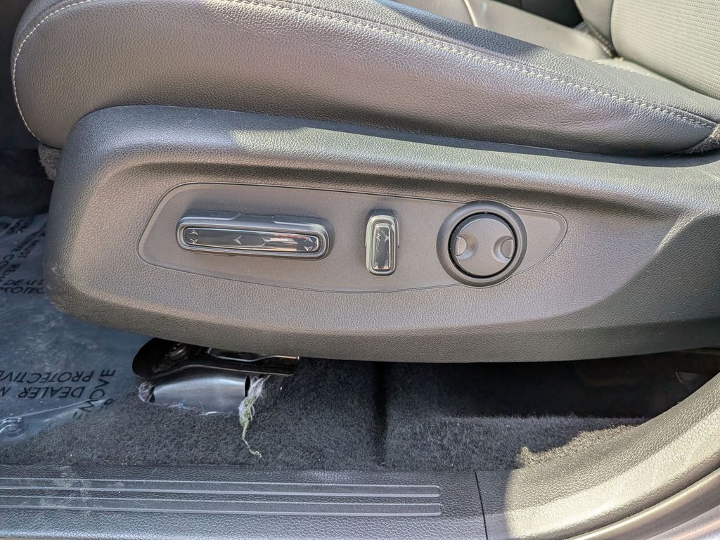 Thumbnail: 2025 Honda CR-V - 14