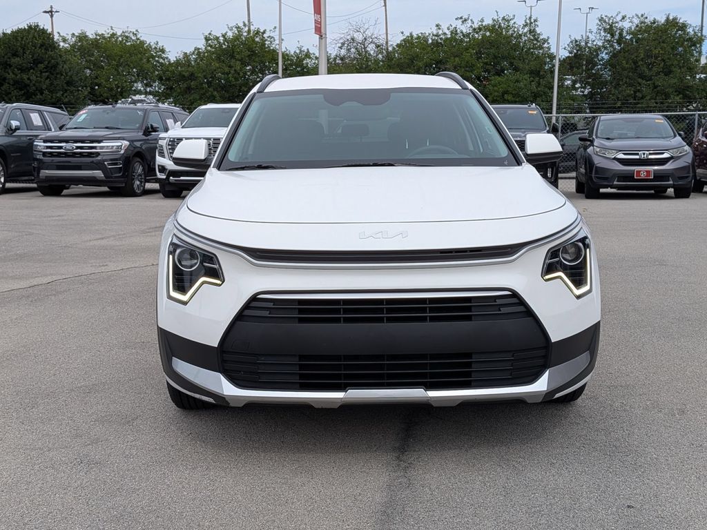Thumbnail: 2025 Kia Niro - 2
