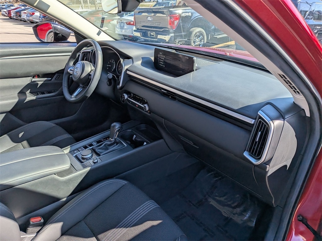 Thumbnail: 2025 Mazda CX-50 - 26