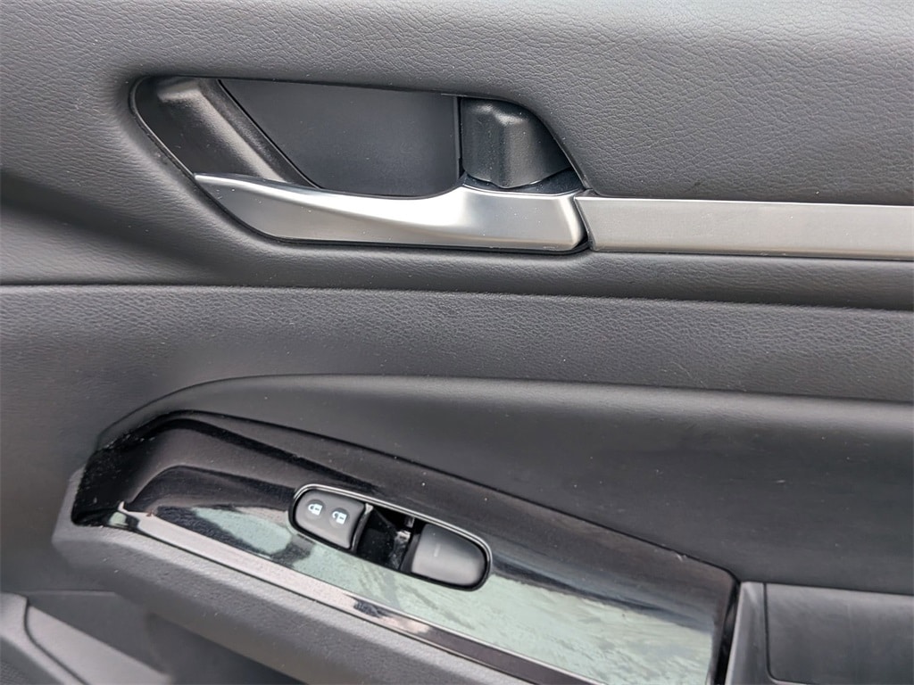 Thumbnail: 2025 Nissan Altima - 31