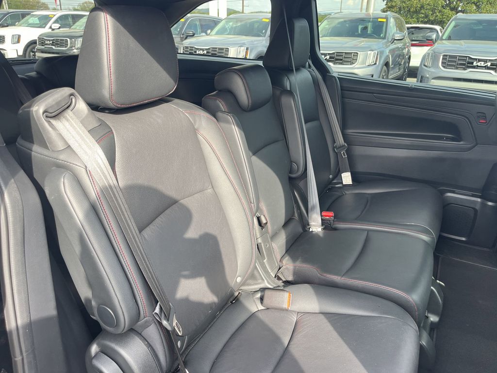 Thumbnail: 2025 Honda Odyssey - 30