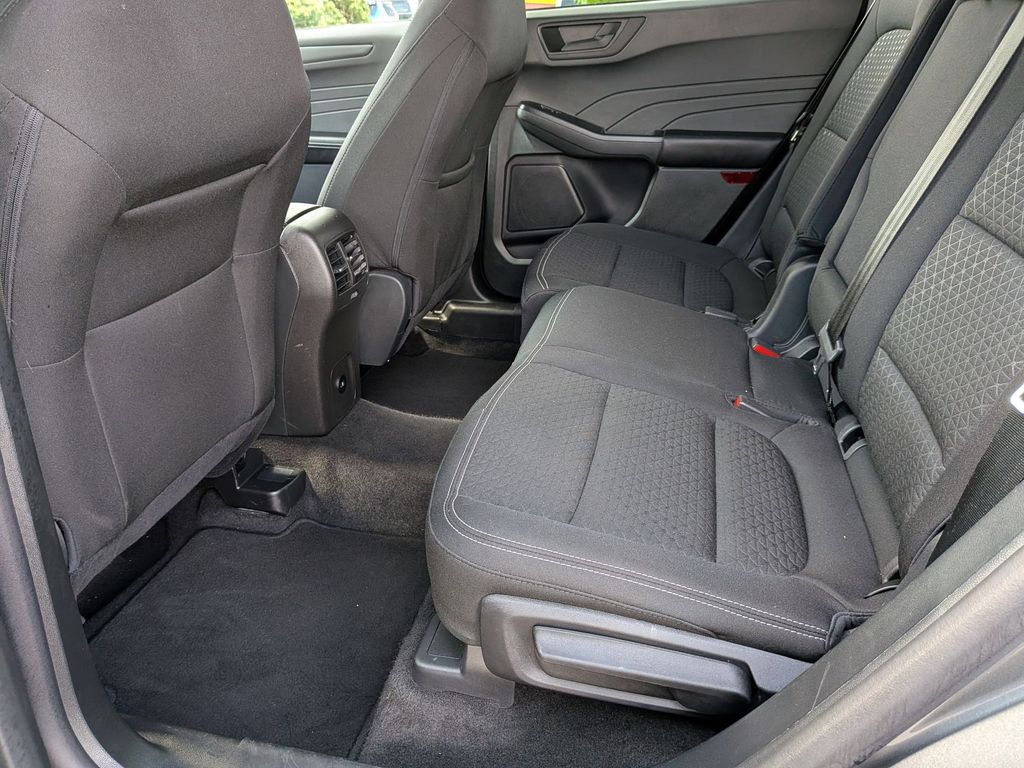 Thumbnail: 2025 Ford Escape - 27