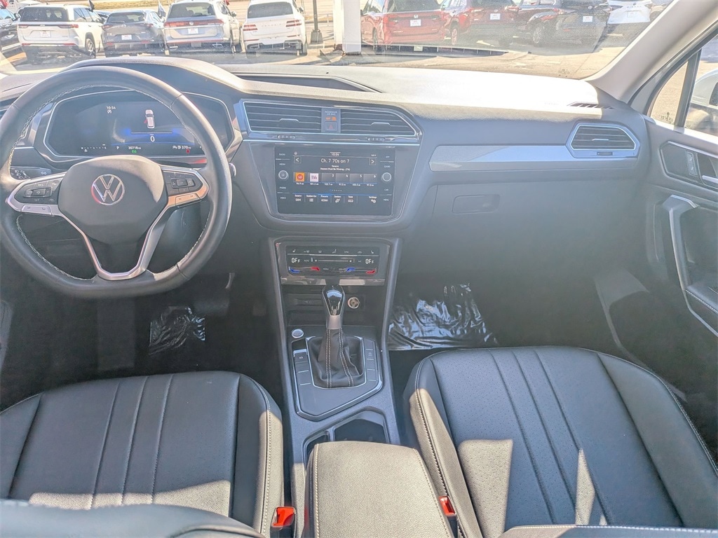 Thumbnail: 2024 Volkswagen Tiguan - 22