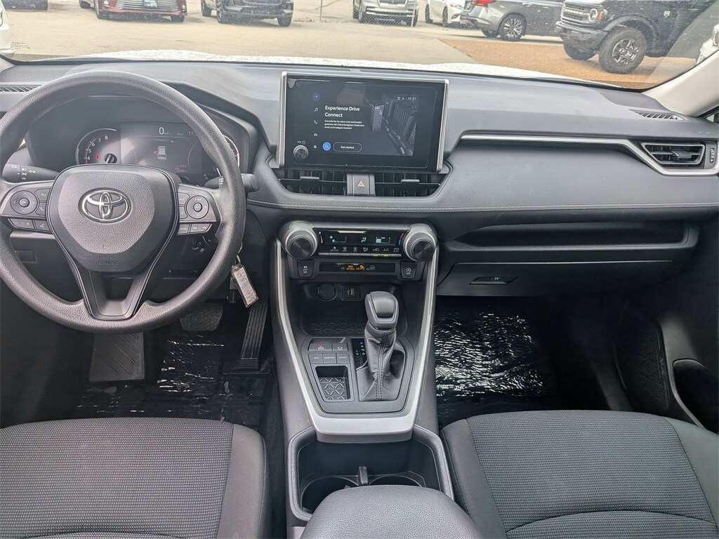 Thumbnail: 2025 Toyota RAV4 - 26