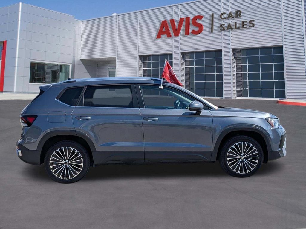 Thumbnail: 2025 Volkswagen Taos - 5
