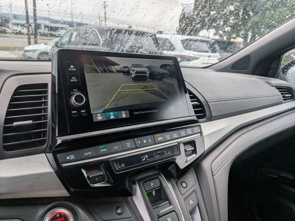 Thumbnail: 2025 Honda Odyssey - 18