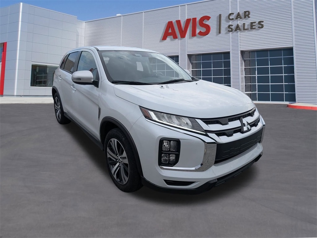 Thumbnail: 2024 Mitsubishi Outlander Sport - 3