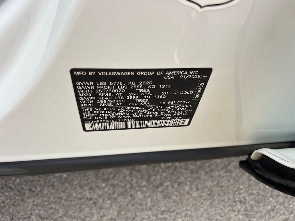 Thumbnail: 2025 Volkswagen Atlas - 35