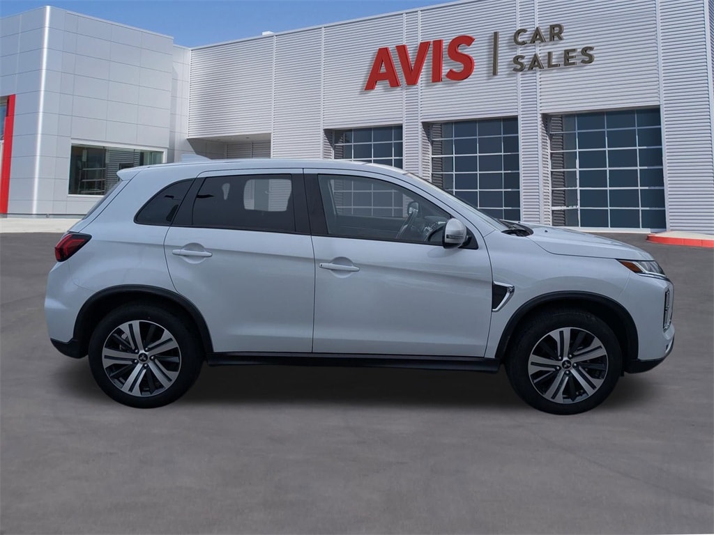 Thumbnail: 2024 Mitsubishi Outlander Sport - 5