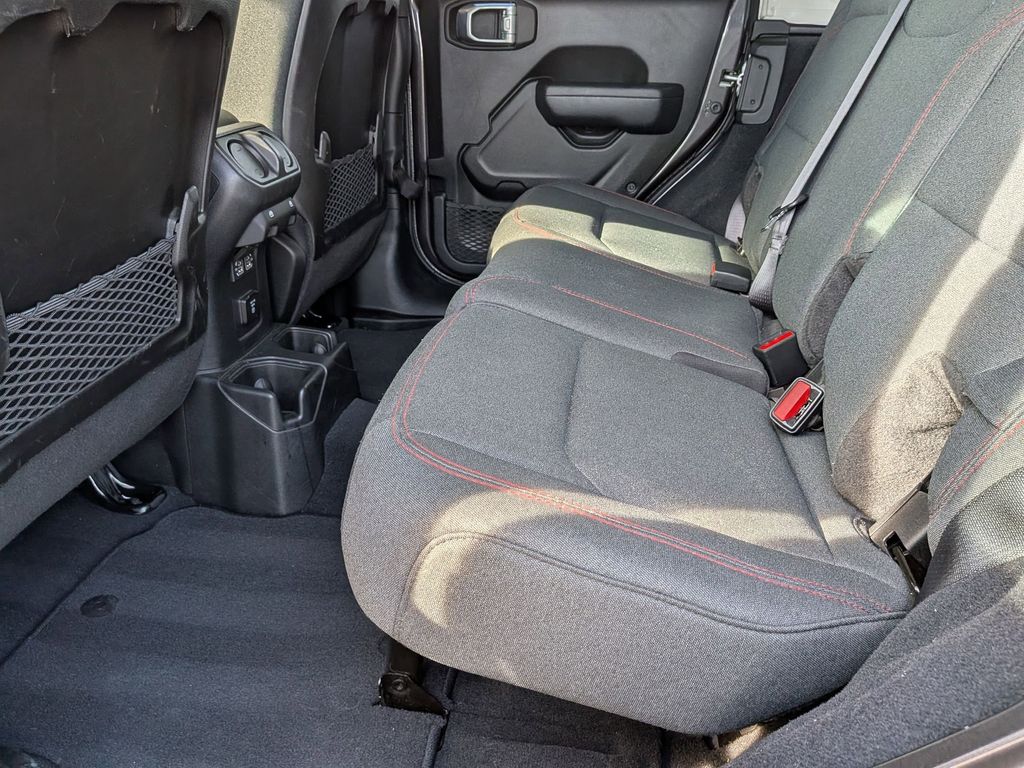 Thumbnail: 2025 Jeep Wrangler - 26