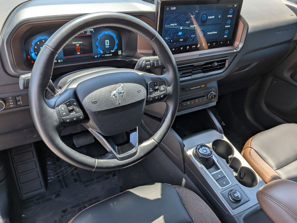 Thumbnail: 2025 Ford Bronco Sport - 15