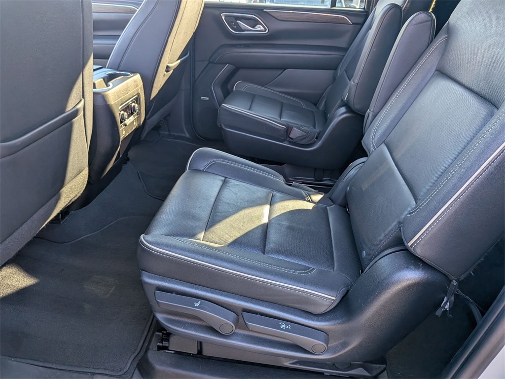 Thumbnail: 2023 Chevrolet Suburban - 28