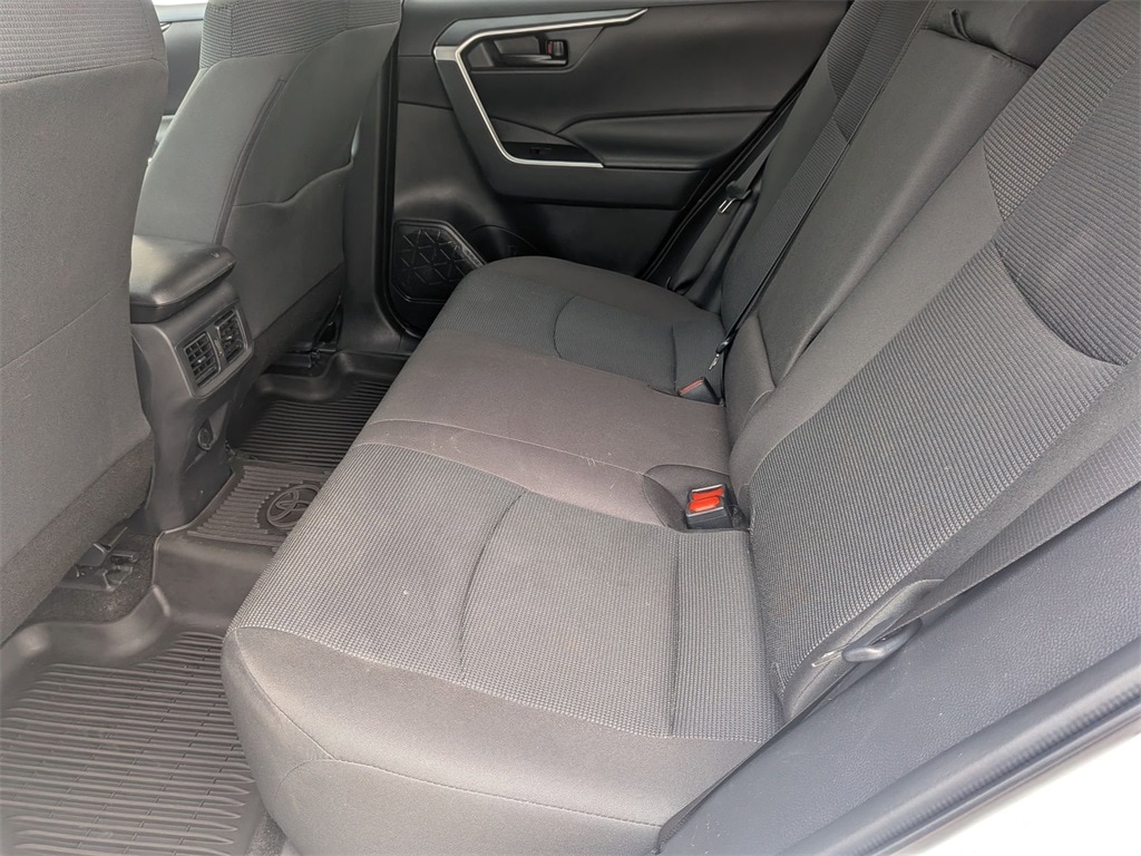 Thumbnail: 2025 Toyota RAV4 - 29