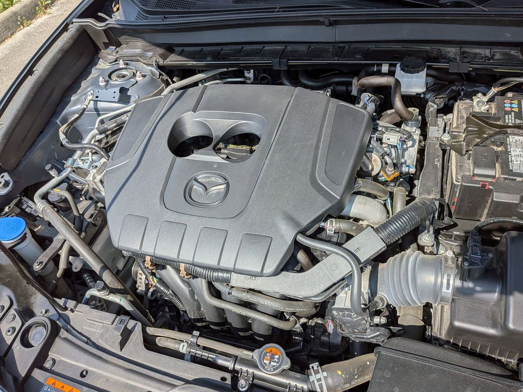 Thumbnail: 2025 Mazda CX-30 - 33