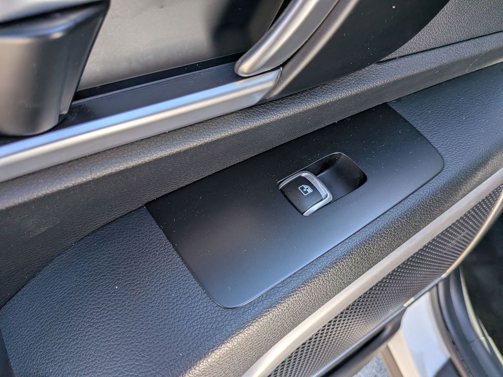 Thumbnail: 2025 Kia Telluride - 28