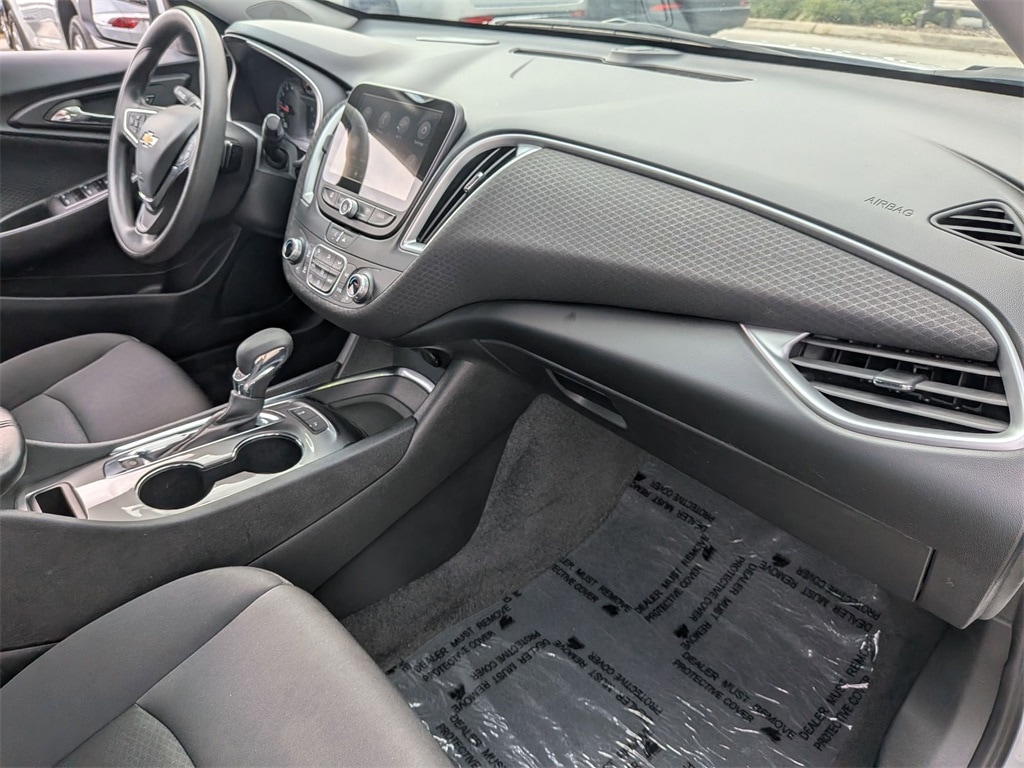 Thumbnail: 2024 Chevrolet Malibu - 35