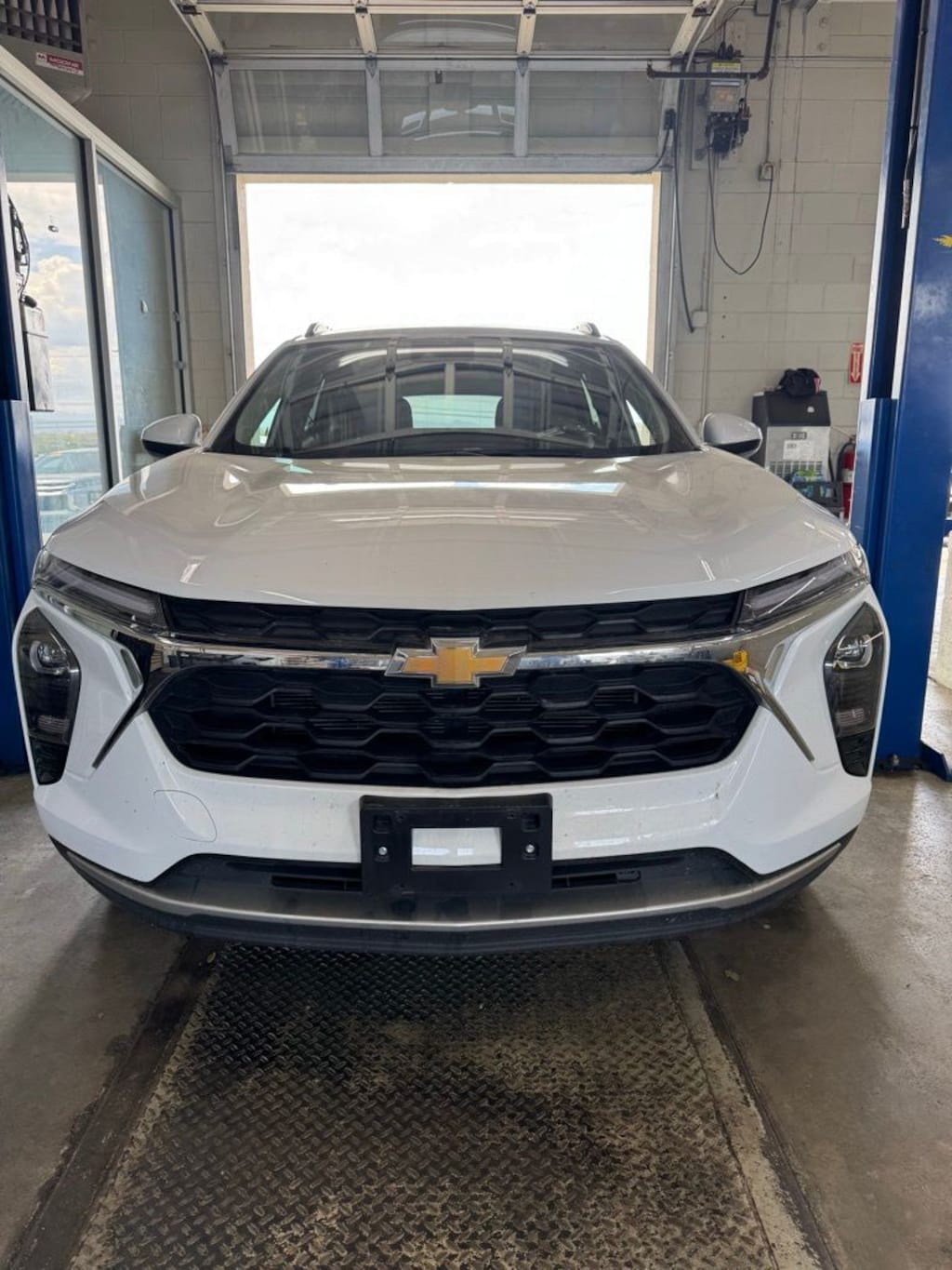 Certified 2025 Chevrolet Trax LT SUV