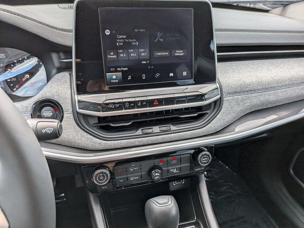 Thumbnail: 2025 Jeep Compass - 16