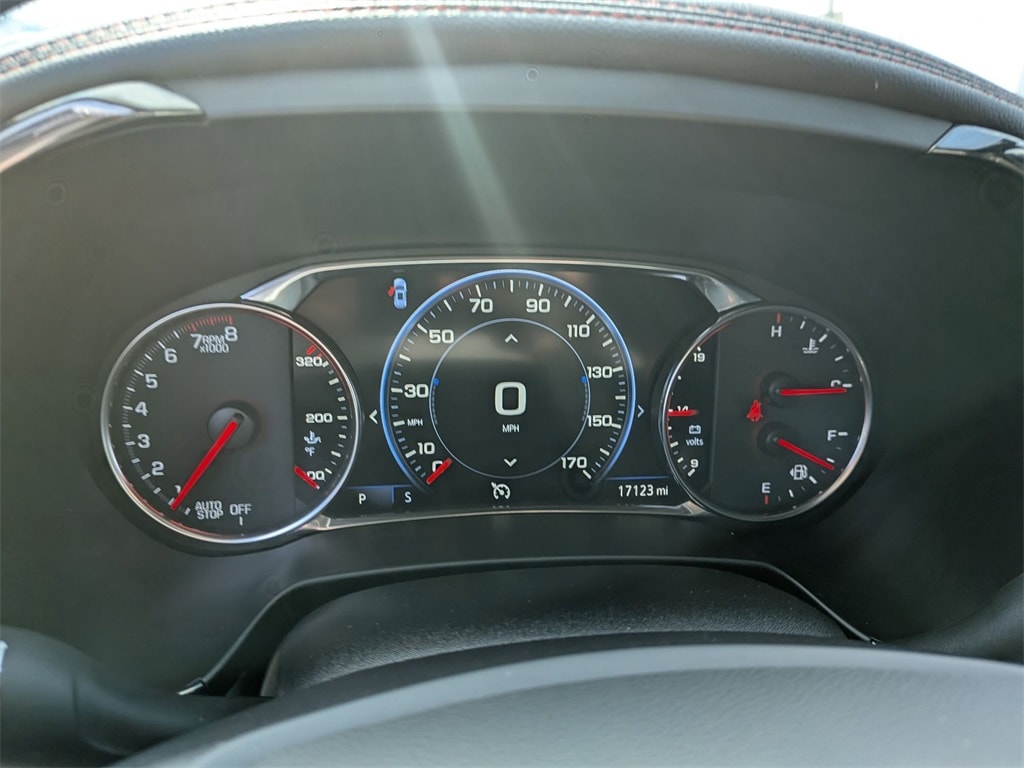 Thumbnail: 2025 Chevrolet Blazer - 16