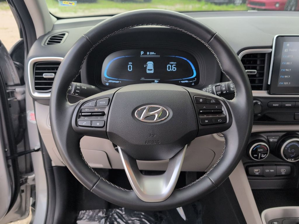 Thumbnail: 2025 Hyundai Venue - 22