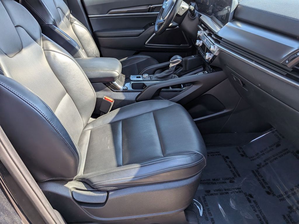 Thumbnail: 2025 Kia Telluride - 33