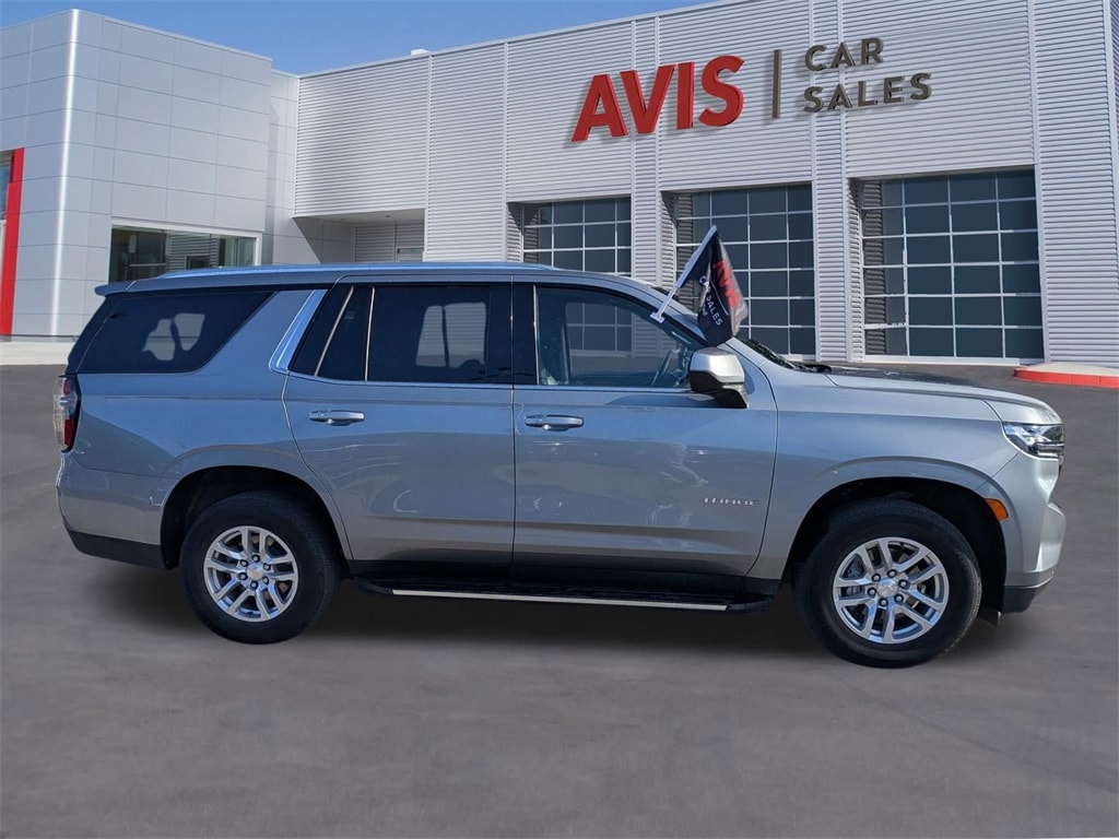 Thumbnail: 2023 Chevrolet Tahoe - 5