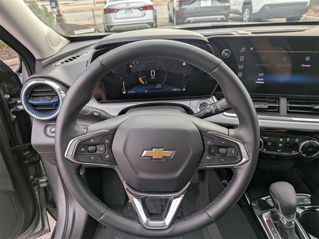 Thumbnail: 2025 Chevrolet Trax - 21