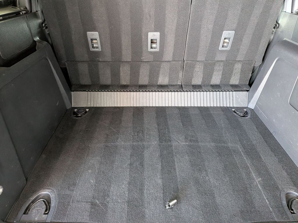 Thumbnail: 2025 Ford Bronco - 23