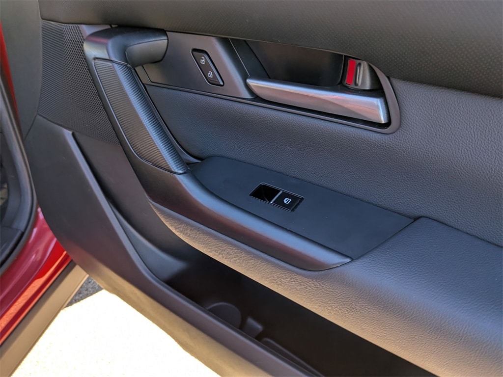 Thumbnail: 2025 Mazda CX-50 - 28